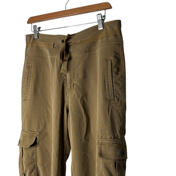 Sundance Iva Cargo Pants in Butternut Tan Cropped Lagenlook Womens Size 8 - Picture 3 of 11